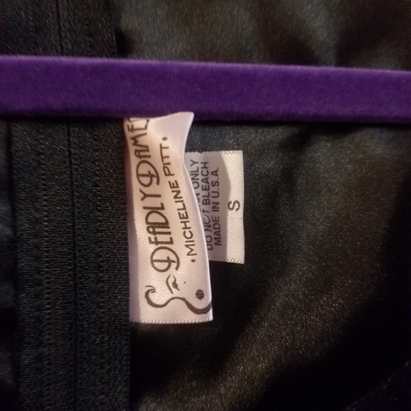 Je T'Adore Wiggle Dress Micheline Pitt for Deadly Dames - Picture 4 of 5